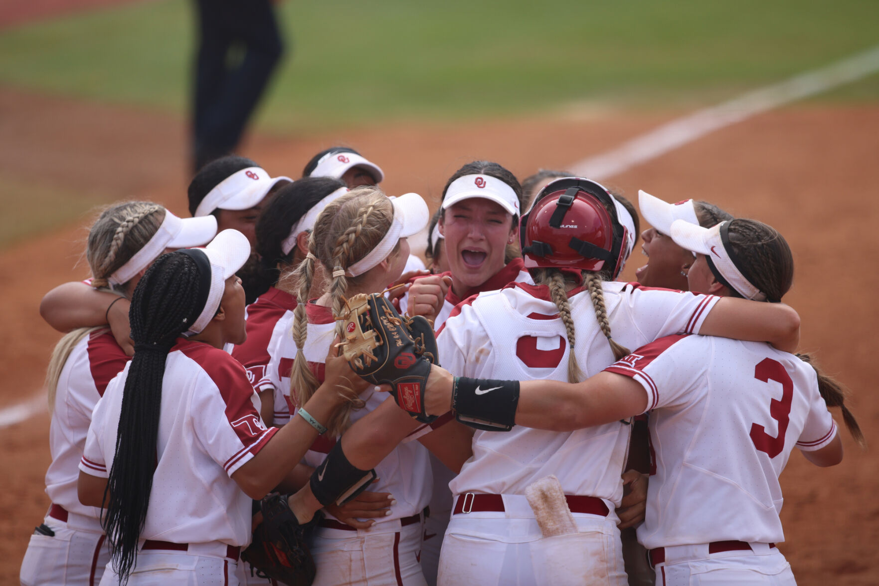 Sooners celebrate